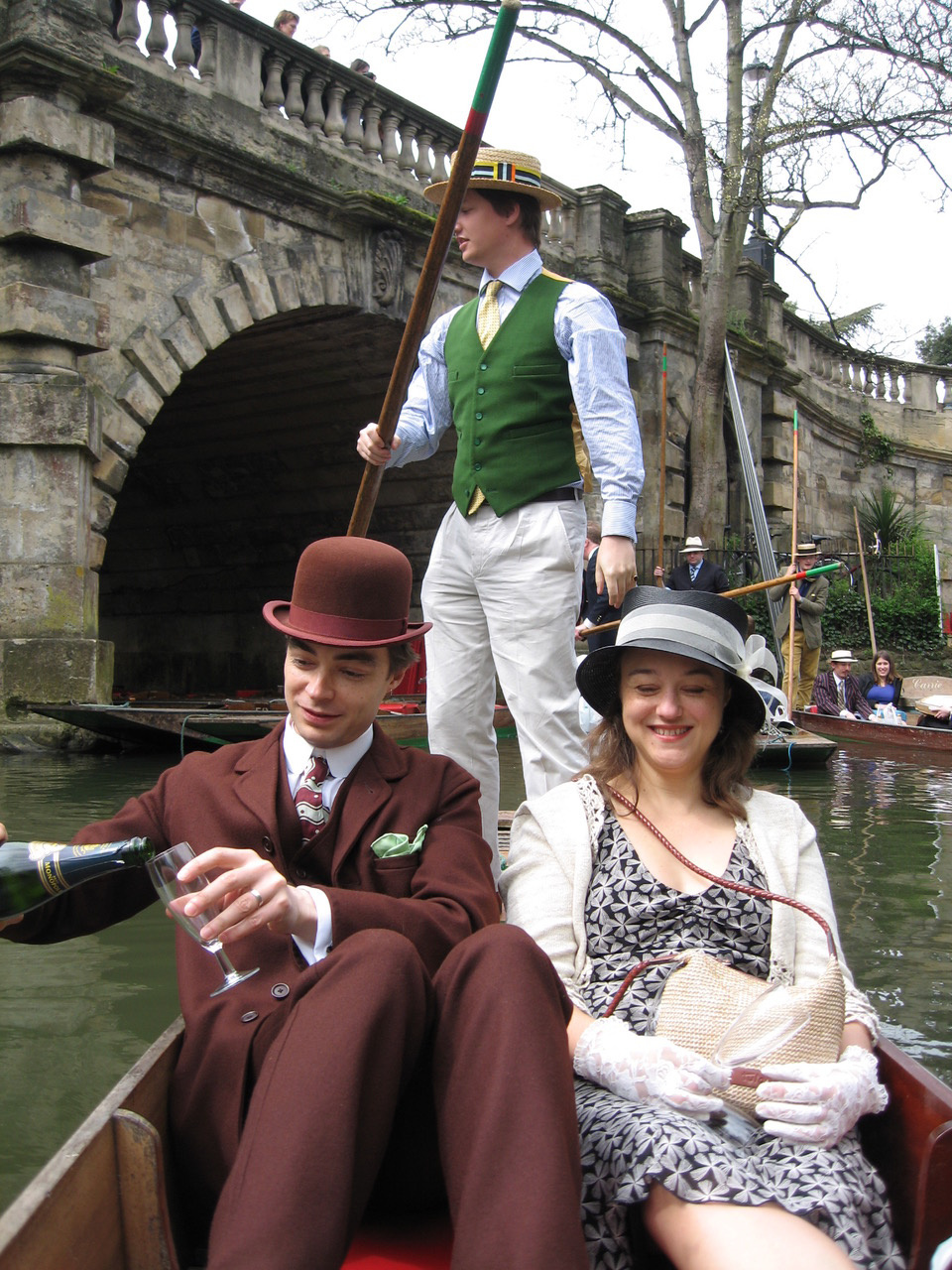 Oxford punt, April 2006.